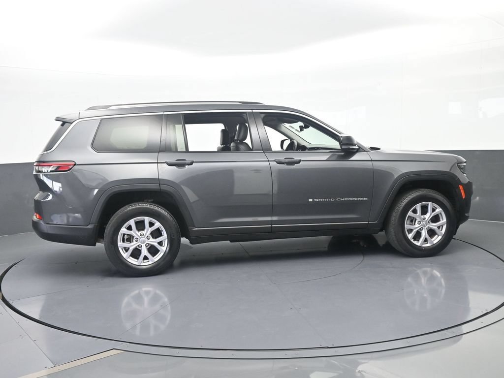 Used 2022 Jeep Grand Cherokee L Limited RWD image 7