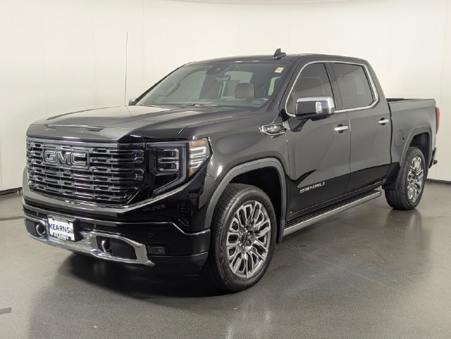 Used 2025 GMC Sierra 1500 Denali Ultimate AWD/4WD image 4