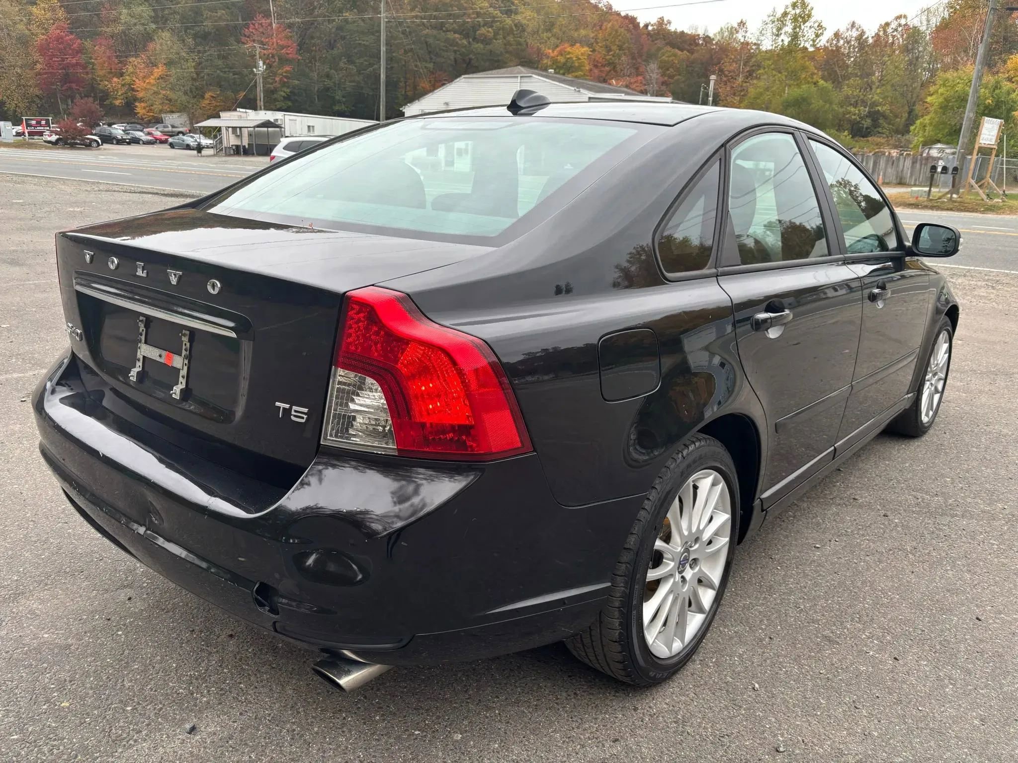 Used 2011 Volvo S40 T5 image 9