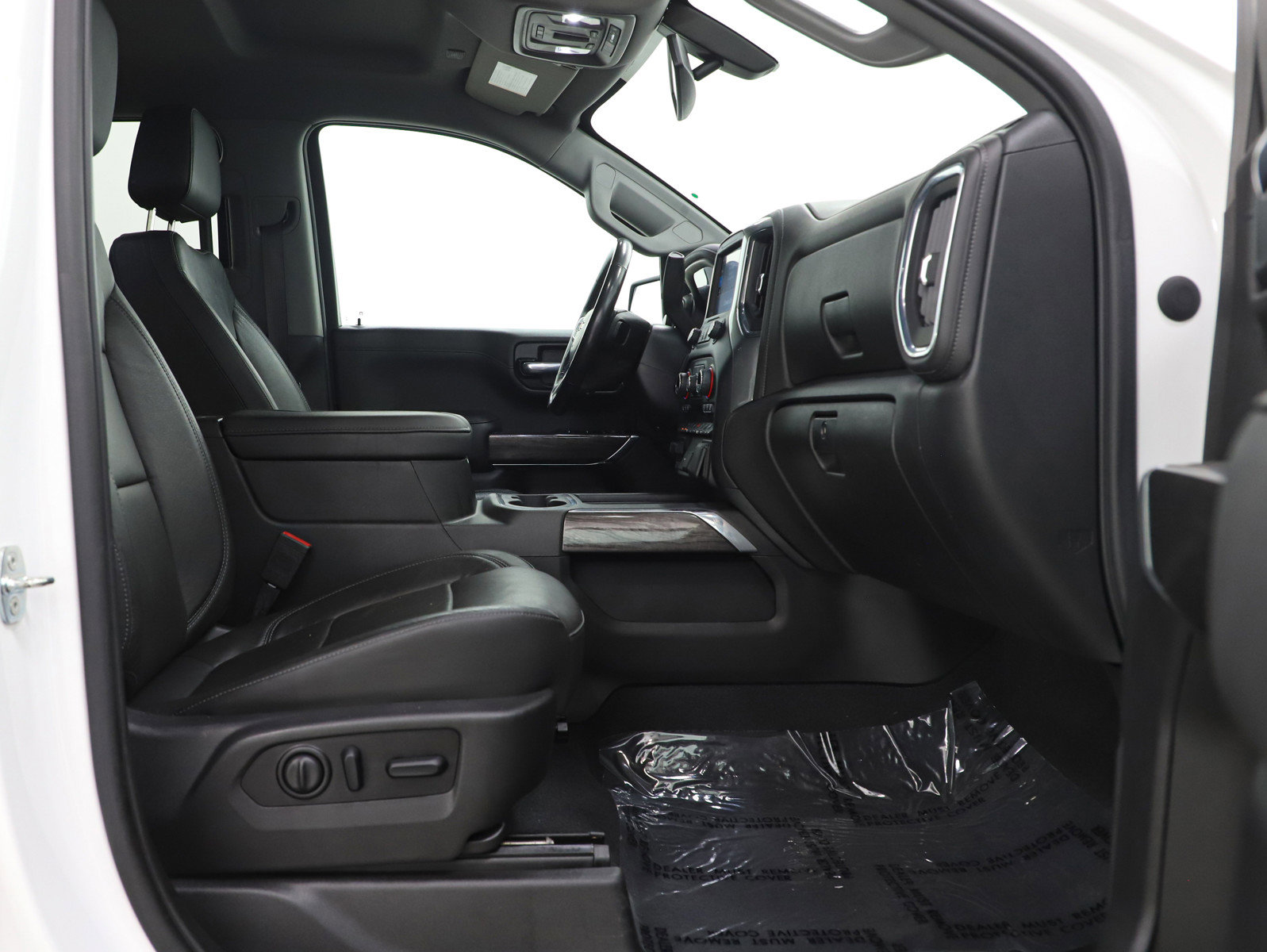 Used 2020 Chevrolet Silverado 1500 LTZ w/ LTZ Plus Package image 11