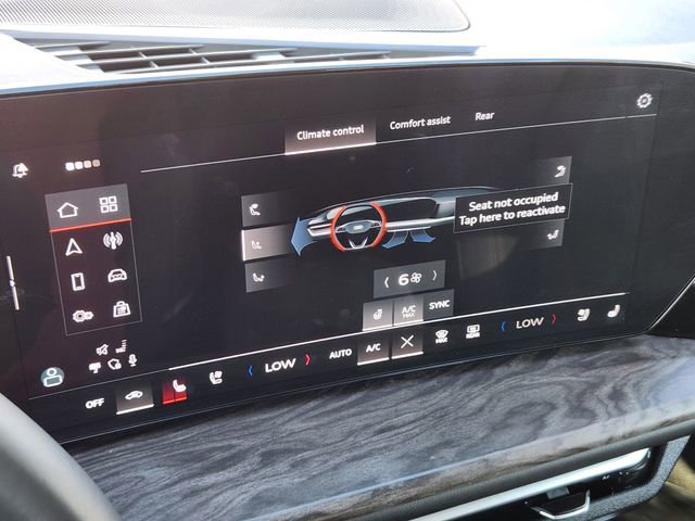 Used 2025 Audi Q5 Premium Plus w/ Premium Plus image 18