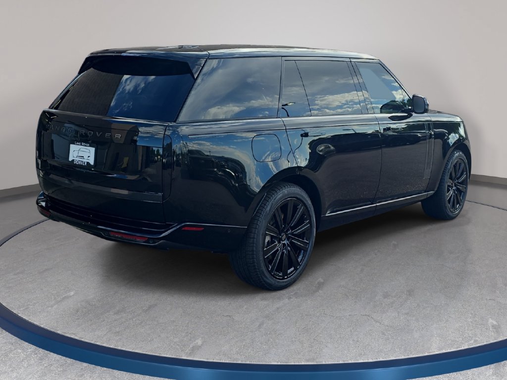 New 2027 Land Rover Range Rover Long Wheelbase SE AWD/4WD image 5