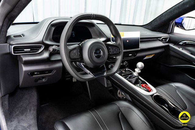 New 2025 Lotus Emira image 34