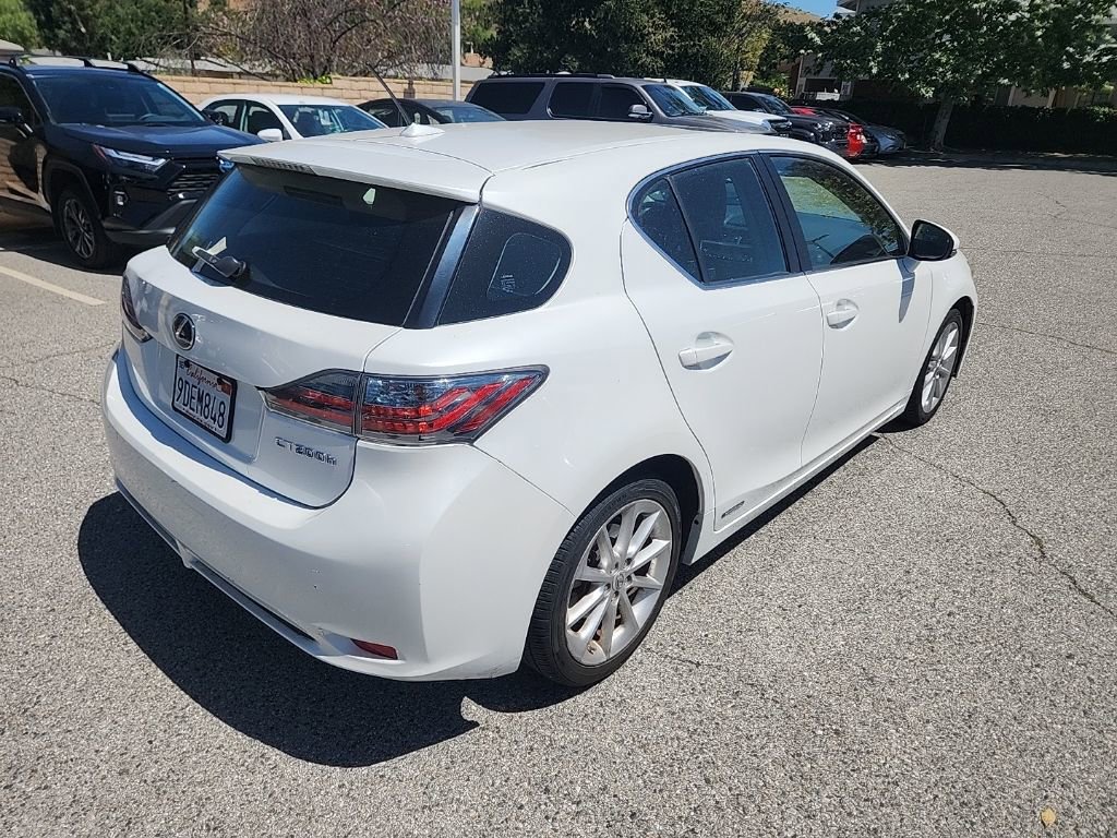 Used 2011 Lexus CT 200h Premium w/ Premium Audio Pkg image 5
