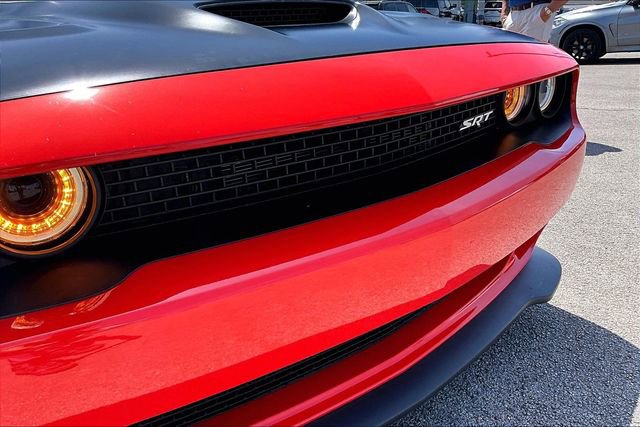 Used 2016 Dodge Challenger SRT Hellcat image 31