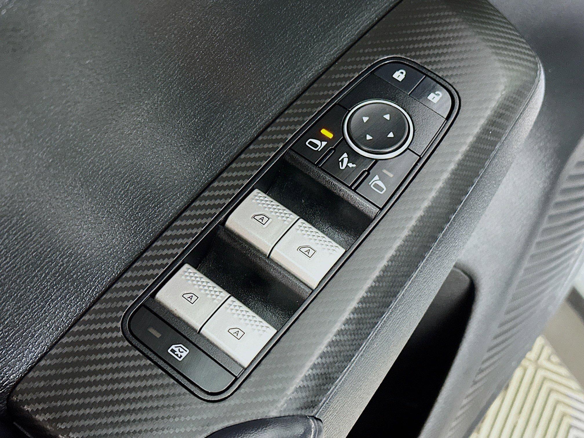 Used 2024 Mitsubishi Outlander Ralliart image 18