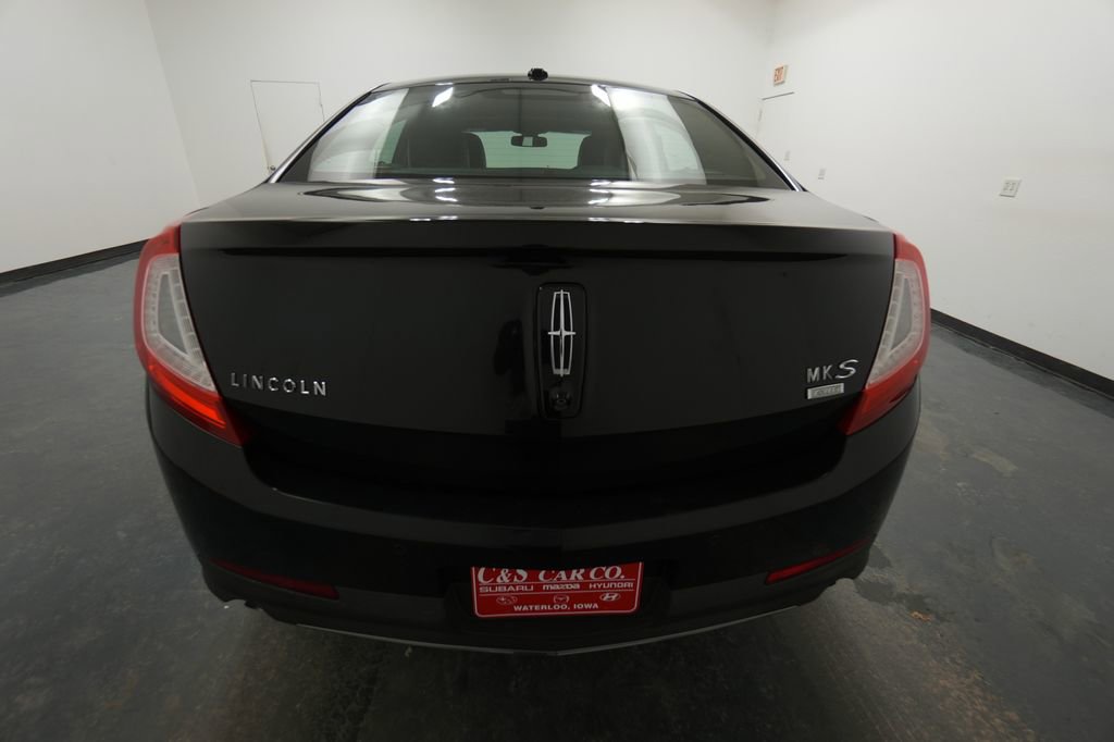Used 2013 Lincoln MKS AWD image 8