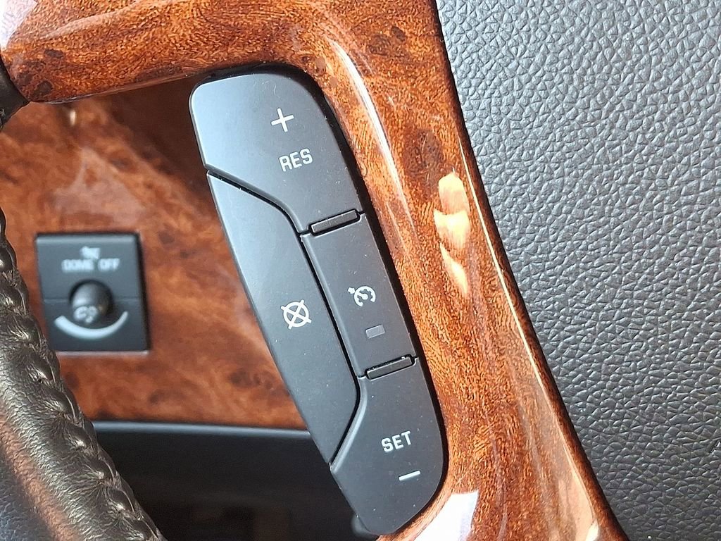 Used 2018 Chevrolet Express 2500 w/ Enhanced Convenience Package image 20