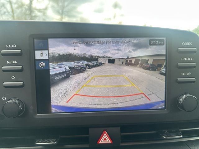 Used 2025 Hyundai Elantra Sport image 25