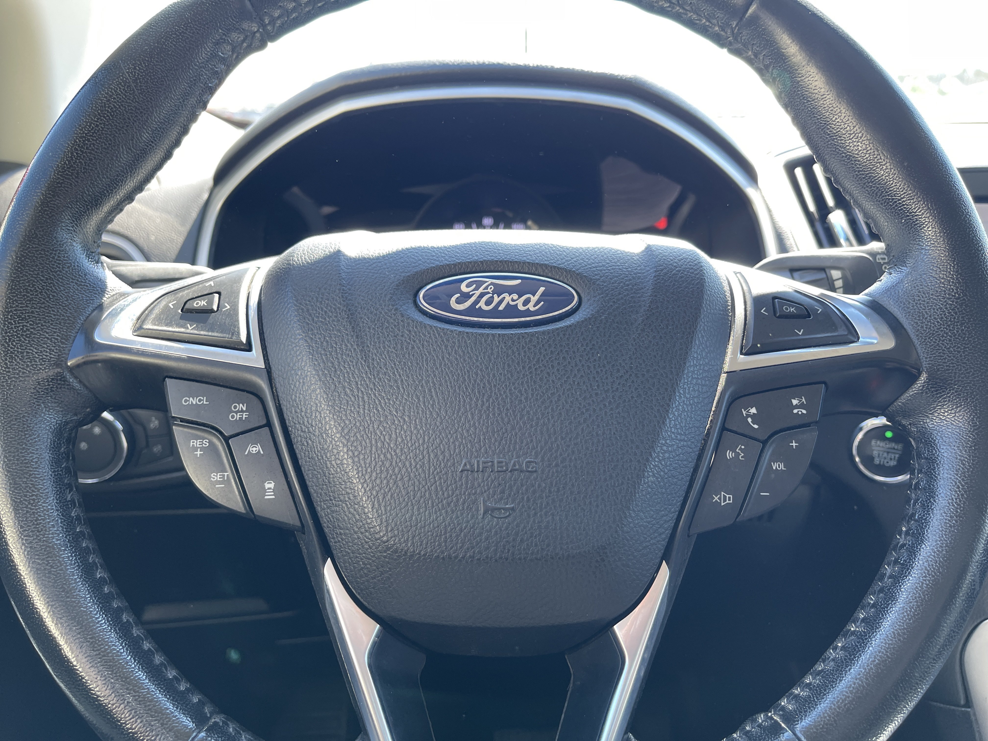 Used 2020 Ford Edge SEL w/ Convenience Package AWD/4WD image 14