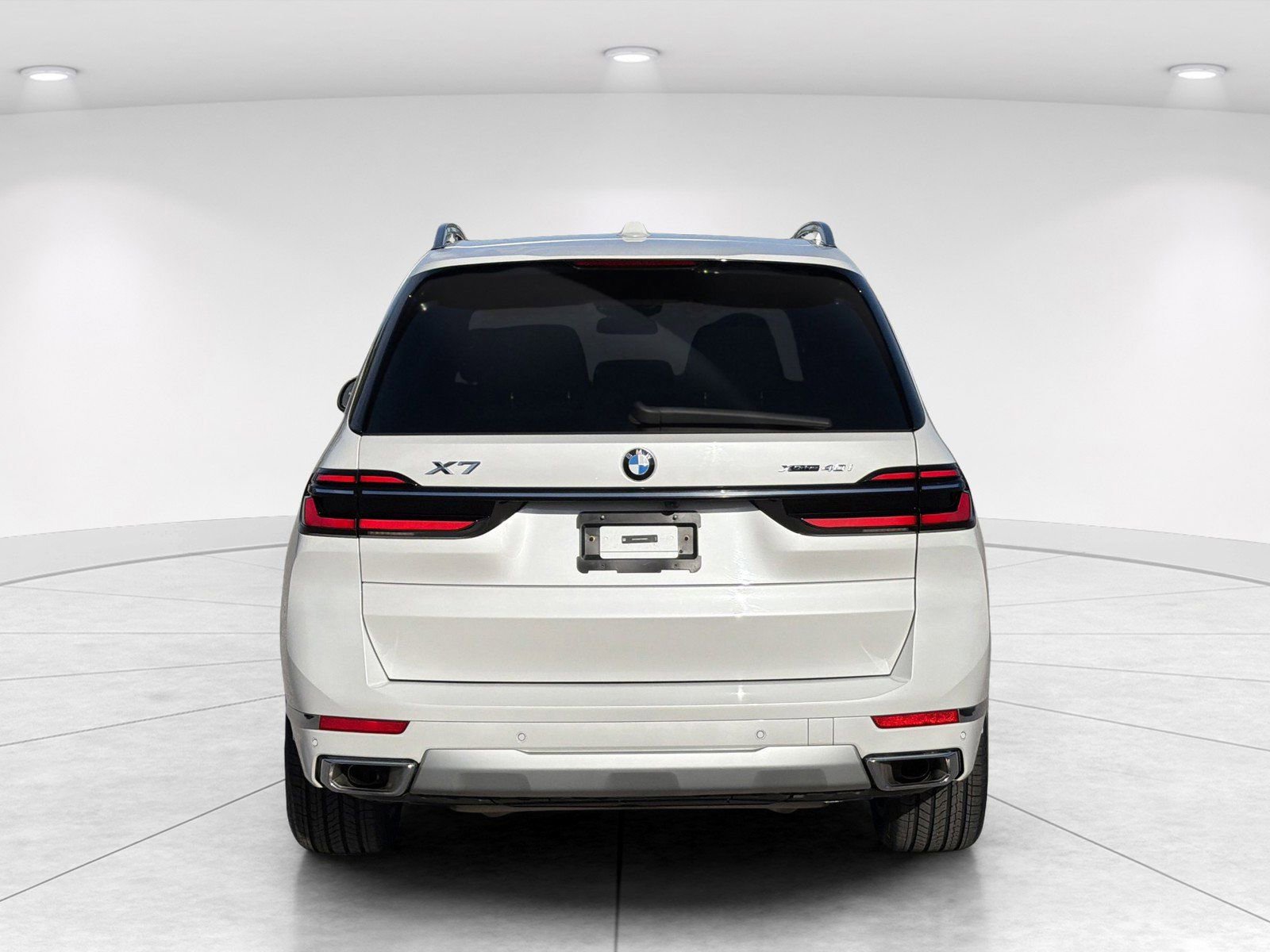 Used 2026 BMW X7 xDrive40i AWD/4WD image 5