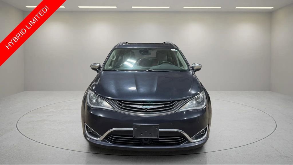 Used 2019 Chrysler Pacifica Limited w/ Advanced Safetytec Group FWD image 21