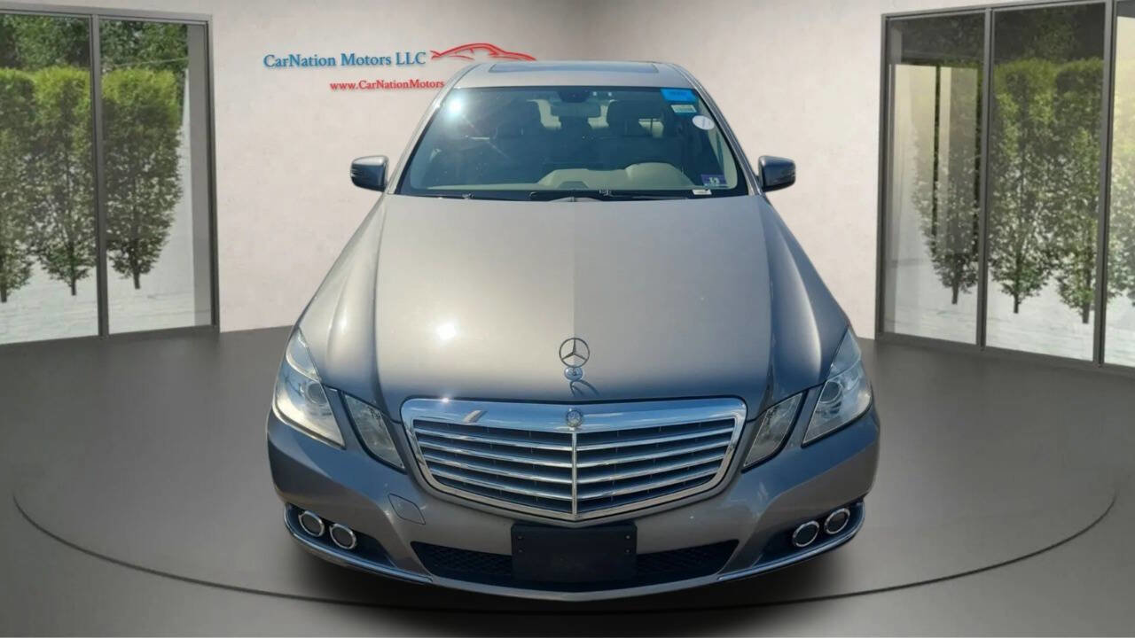 Used 2011 Mercedes-Benz E 350 4MATIC Sedan image 2