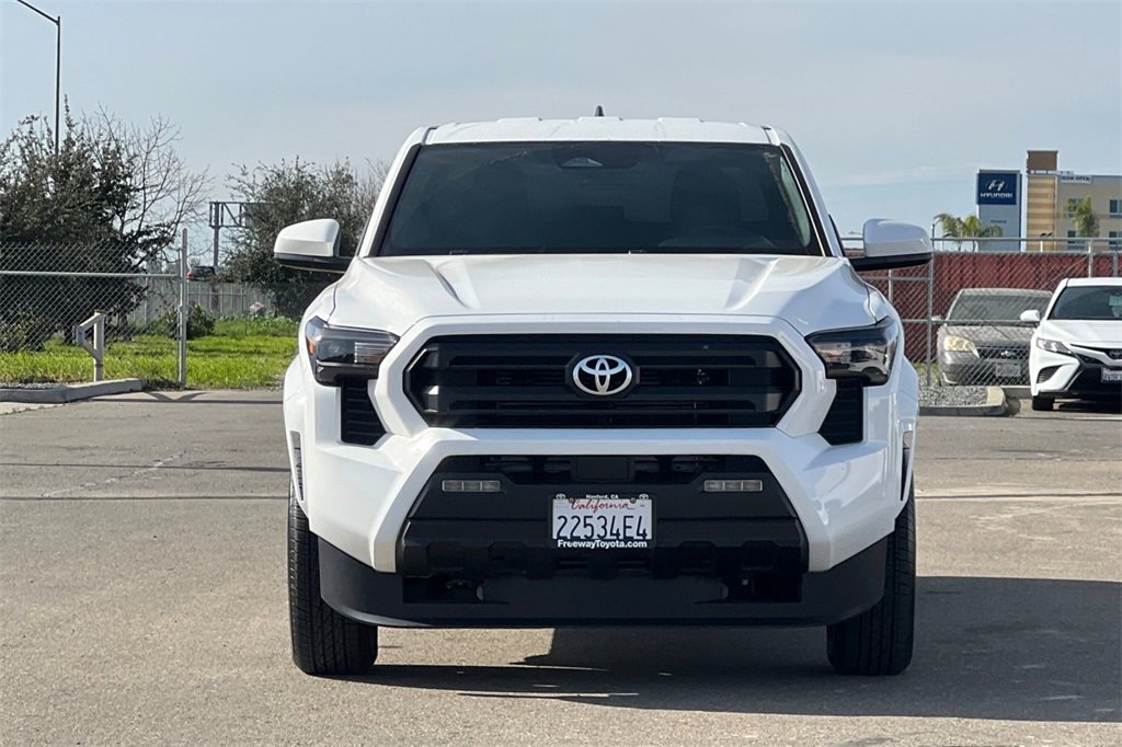 Certified 2025 Toyota Tacoma SR5 image 11