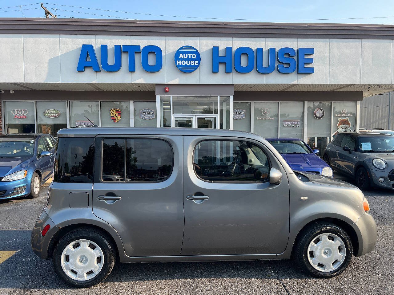 Used 2012 Nissan Cube 1.8 S w/ Interior Designer Pkg FWD image 10