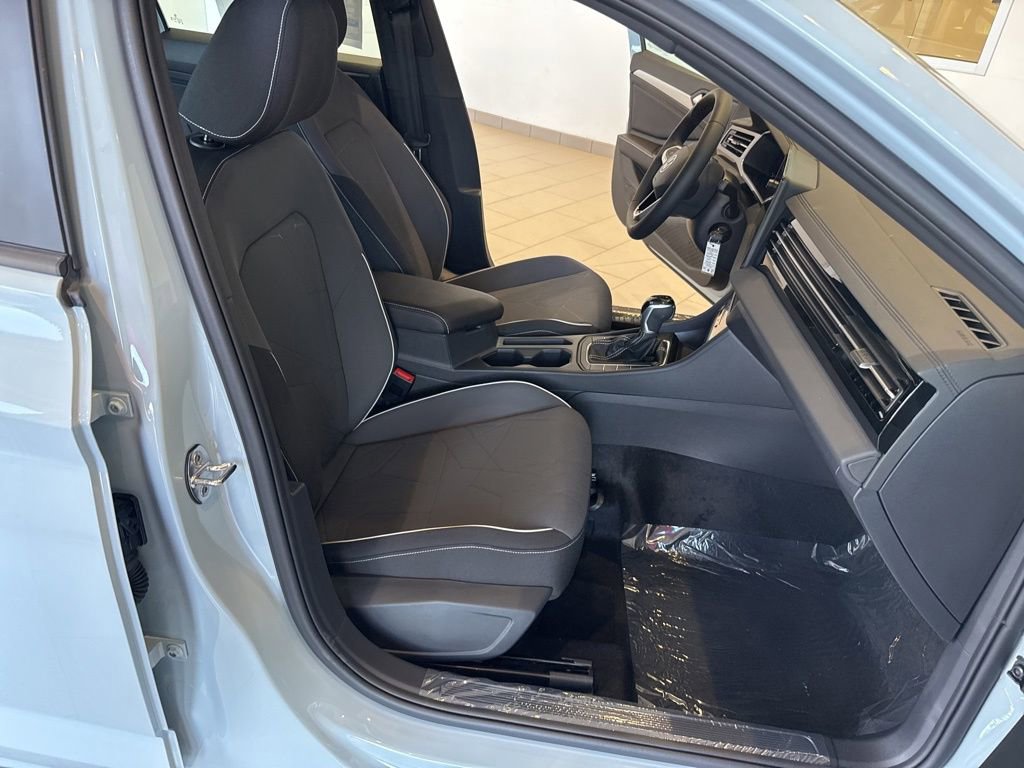 New 2025 Volkswagen Jetta Sport image 13