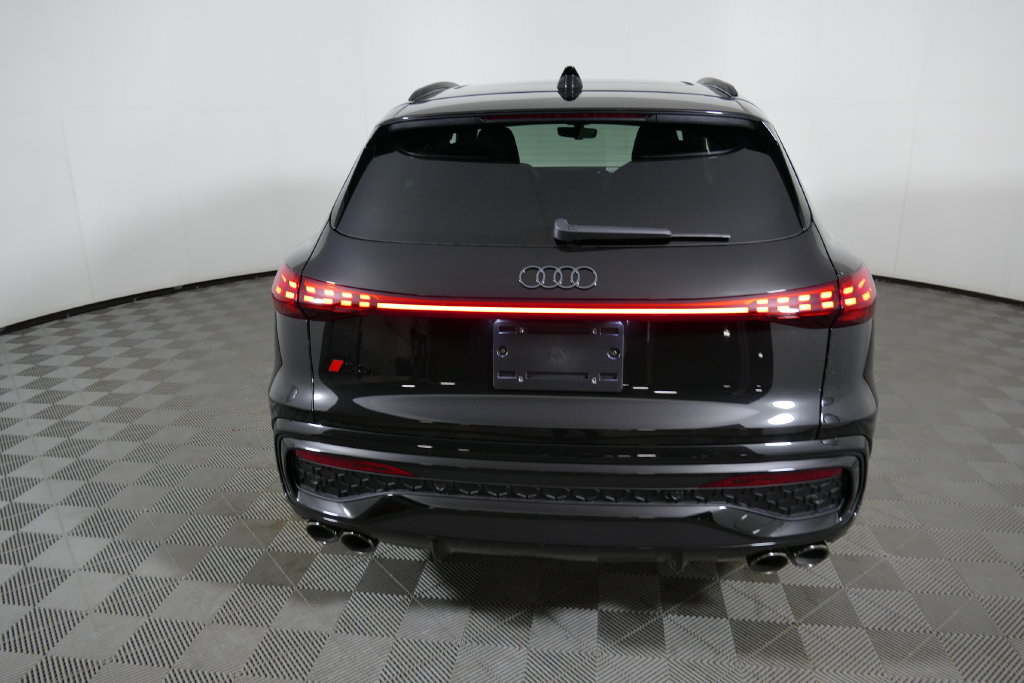 New 2026 Audi SQ5 Premium Plus AWD/4WD image 4