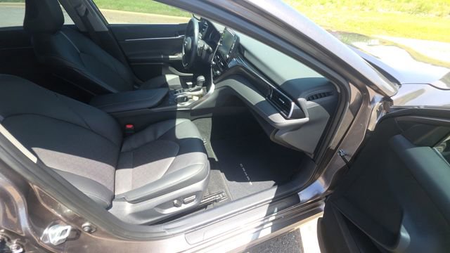 Used 2024 Toyota Camry XSE FWD image 29