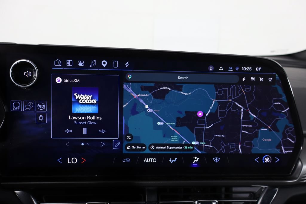 Used 2025 Chevrolet Equinox EV LT FWD image 25