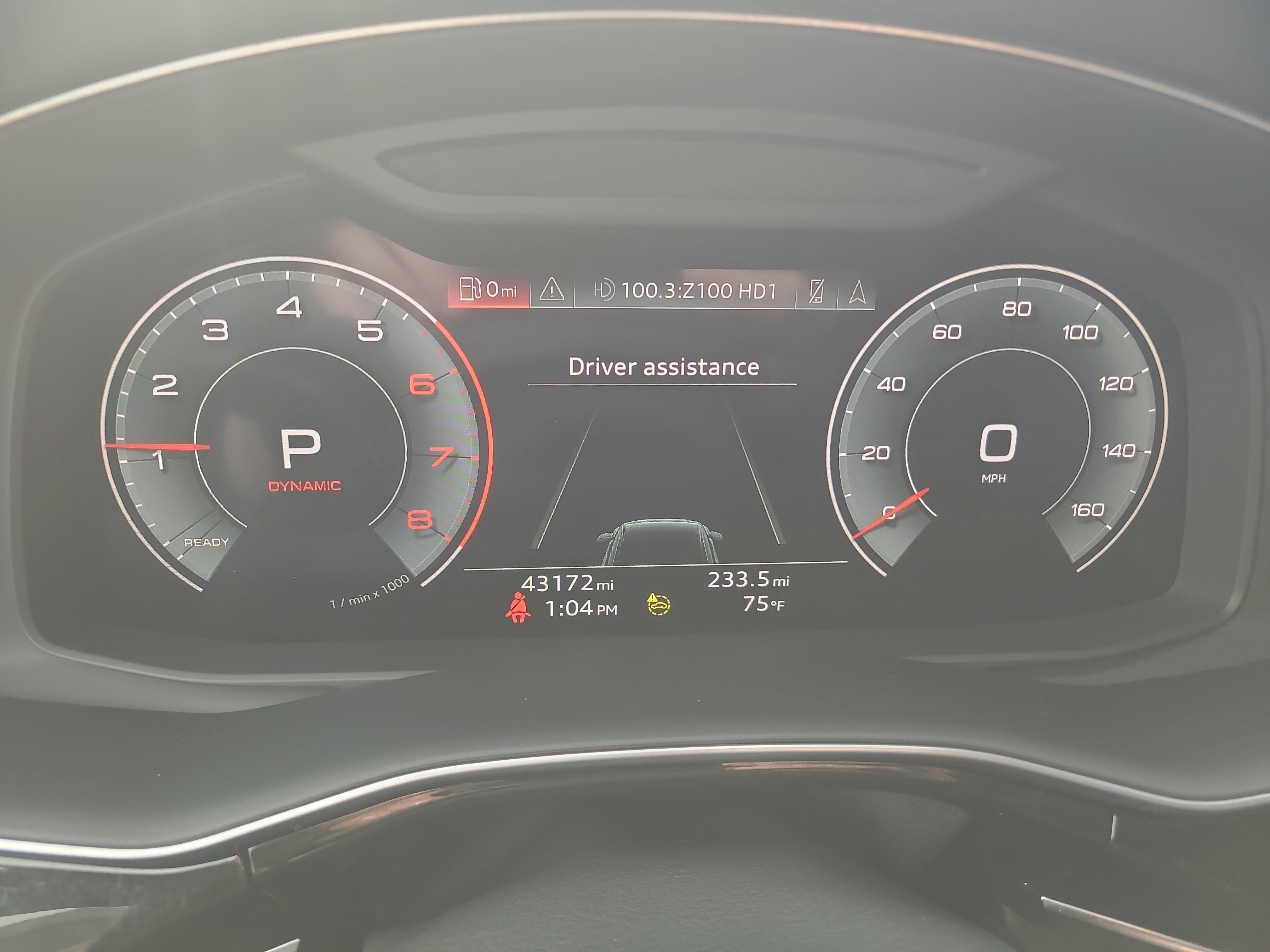 Used 2022 Audi Q8 Premium w/ Convenience Package AWD/4WD image 23