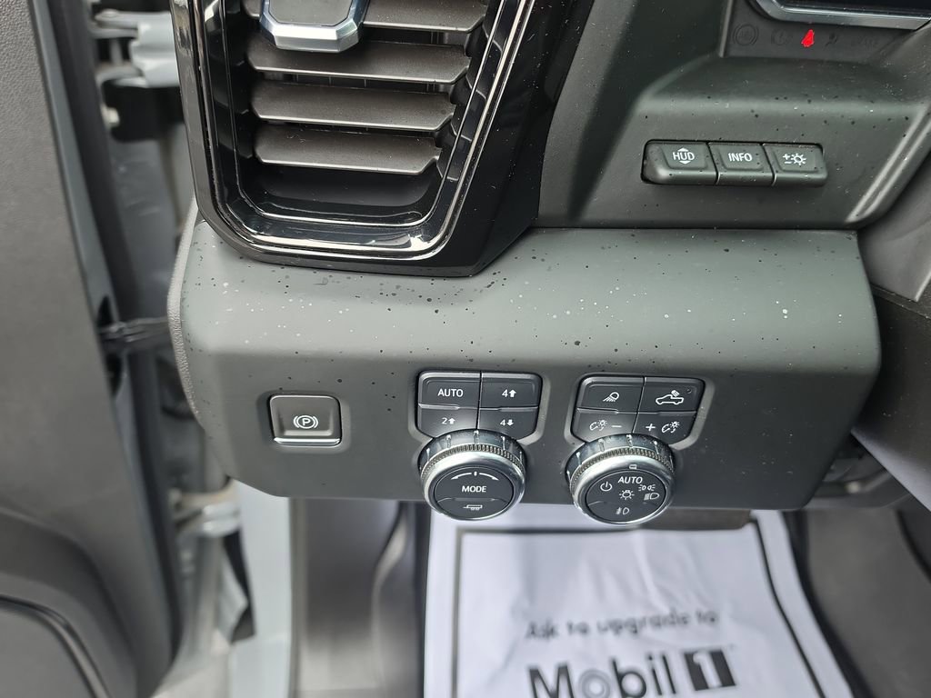 Certified 2024 GMC Sierra 2500 AT4 w/ AT4 Premium Plus Package AWD/4WD image 17