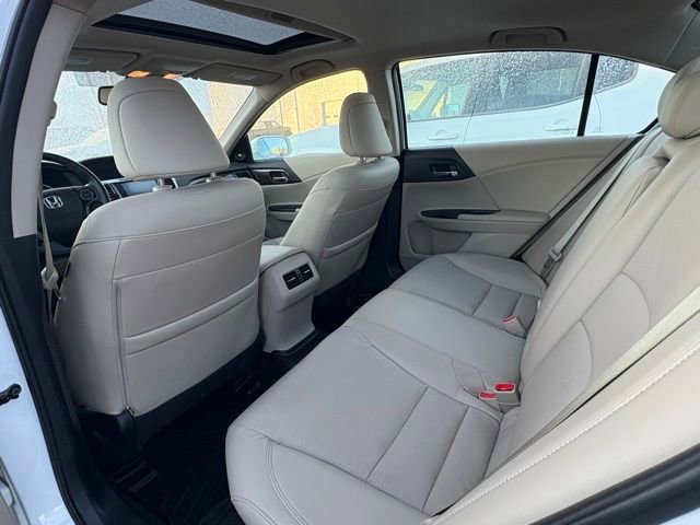 Certified 2017 Honda Accord EX-L image 7