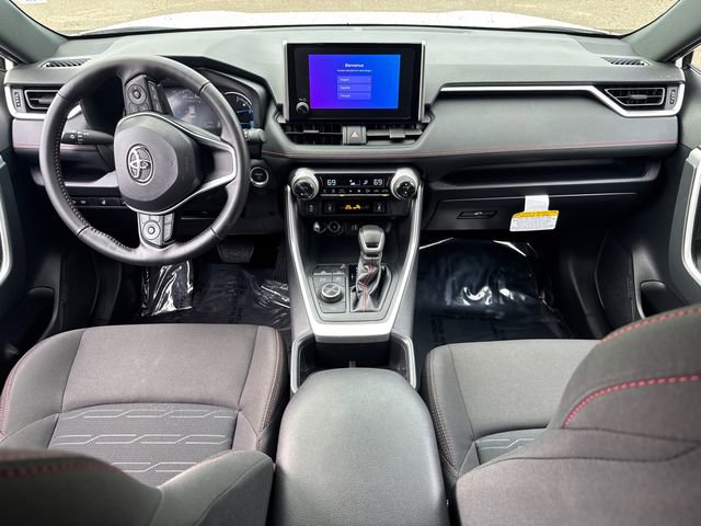 Certified 2025 Toyota RAV4 SE image 25