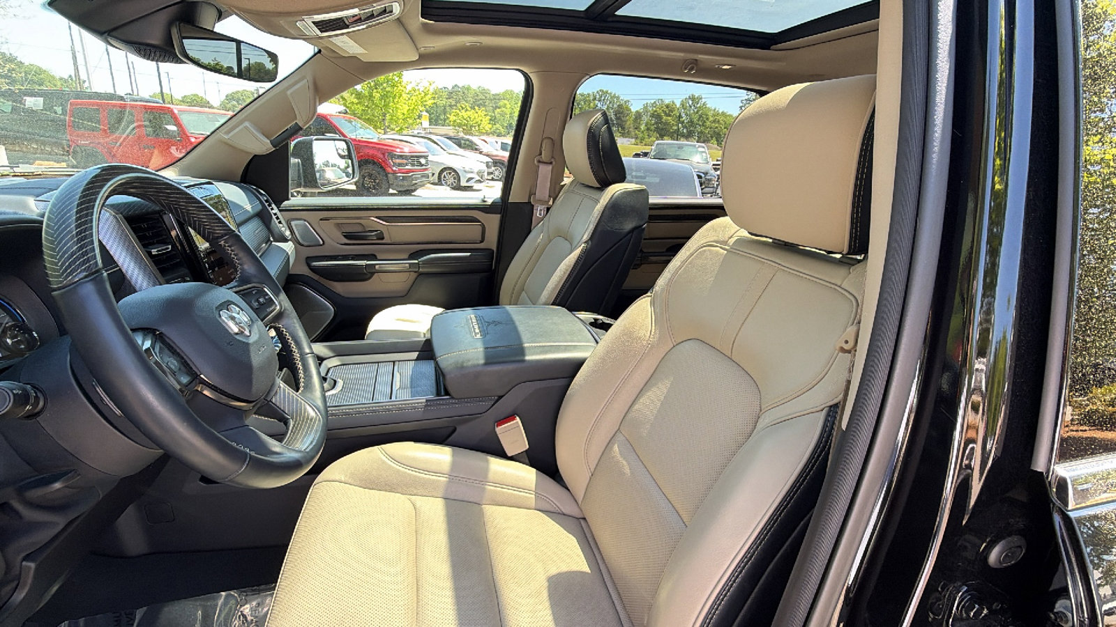 Used 2020 RAM 1500 Limited AWD/4WD image 17