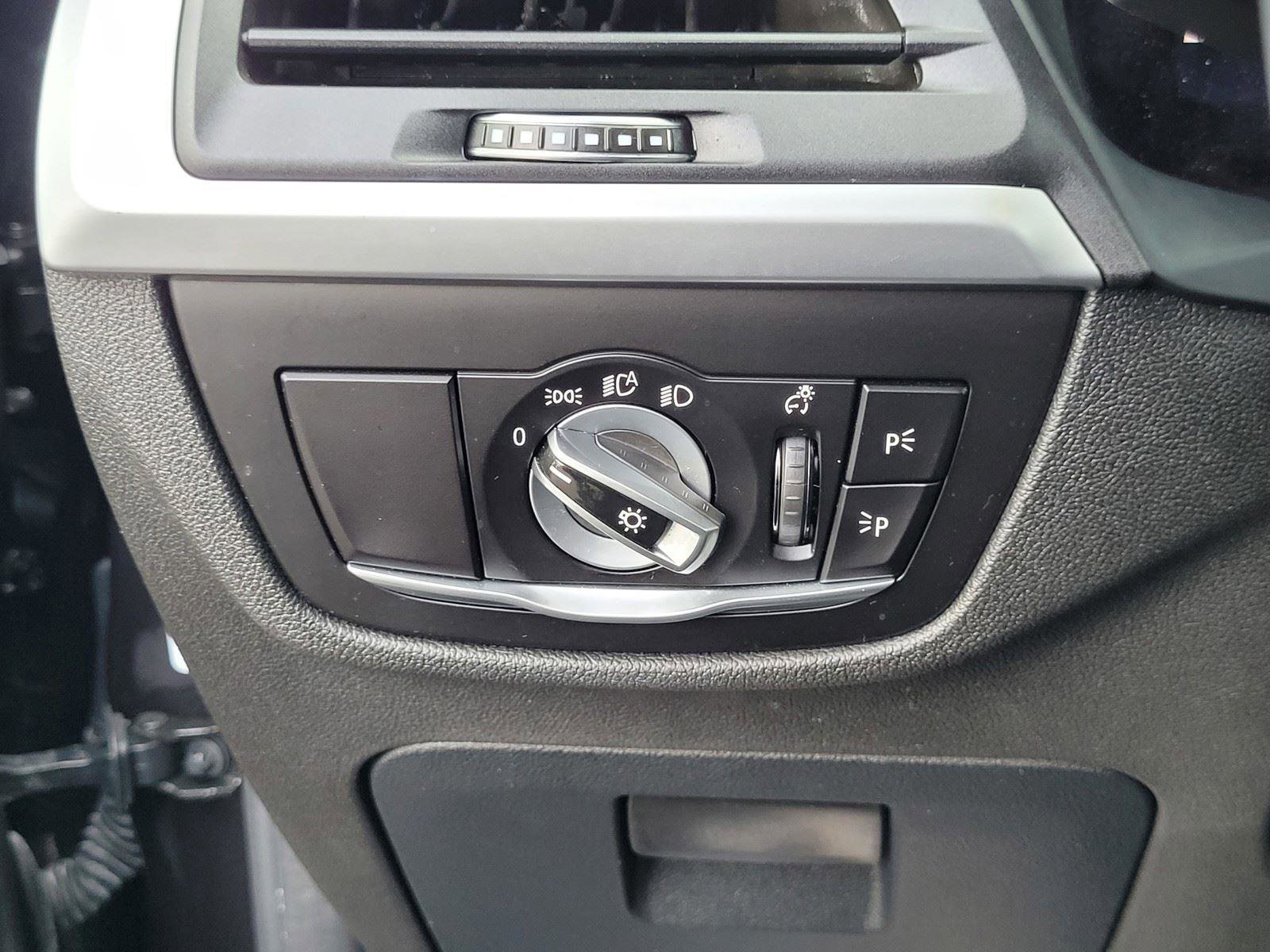 Certified 2022 BMW X4 xDrive30i image 33