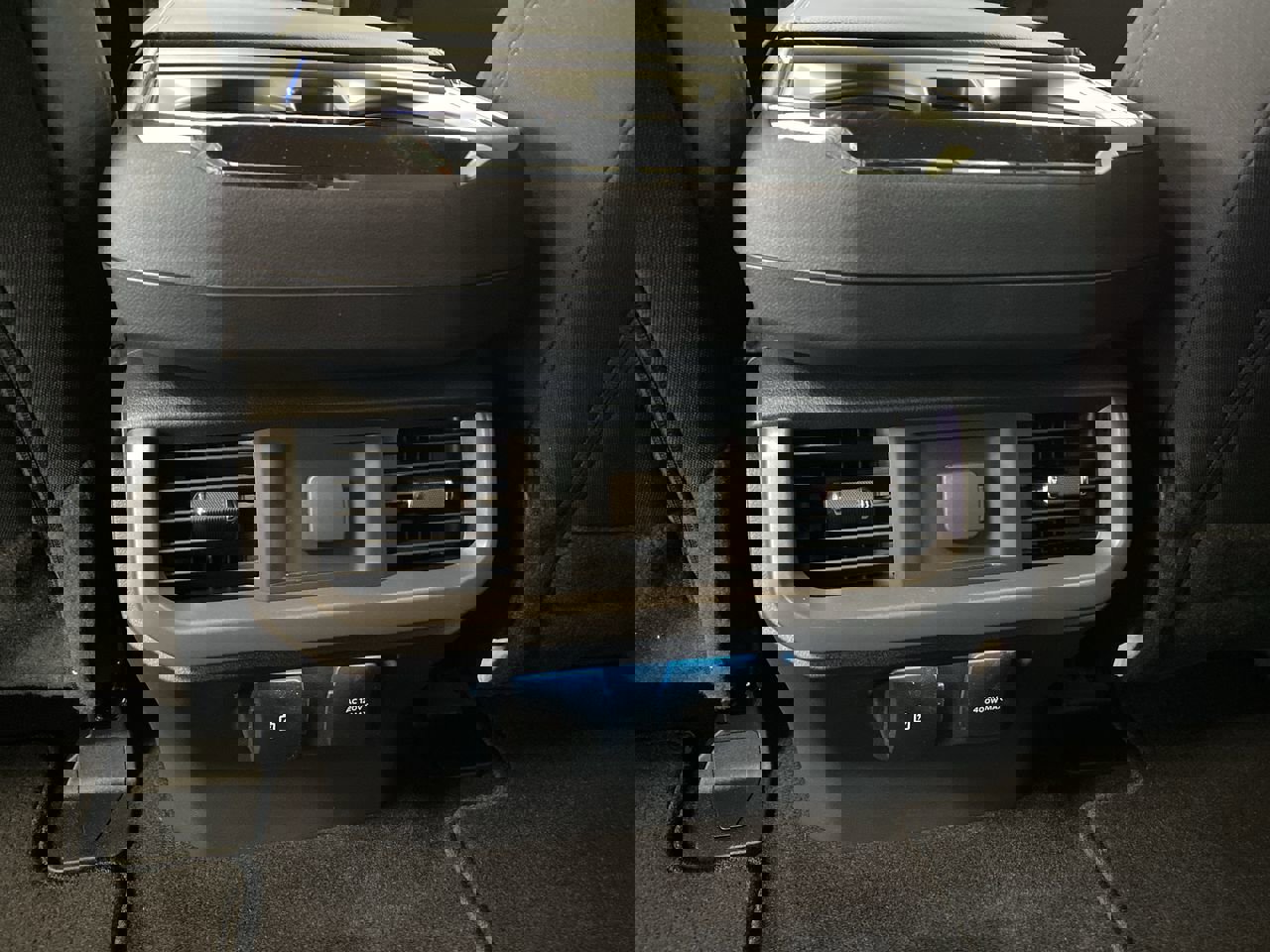 New 2025 Ford F150 XLT w/ Equipment Group 302A MID AWD/4WD image 12