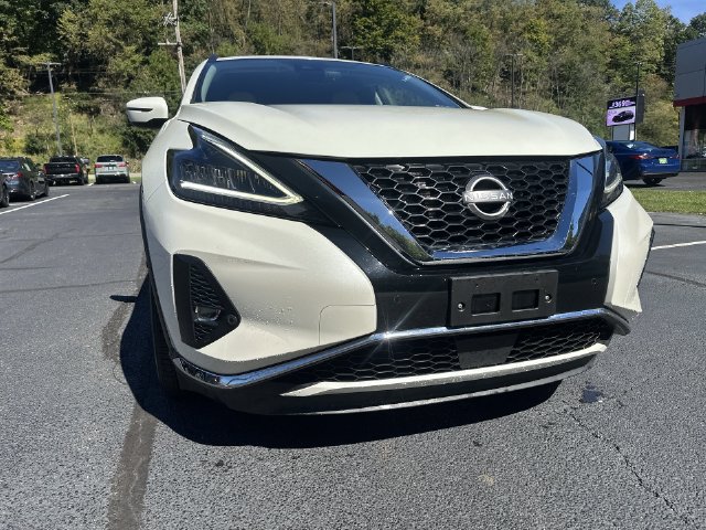 Used 2023 Nissan Murano SV w/ Cargo Package AWD/4WD image 11