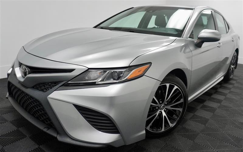 Used 2018 Toyota Camry SE image 39