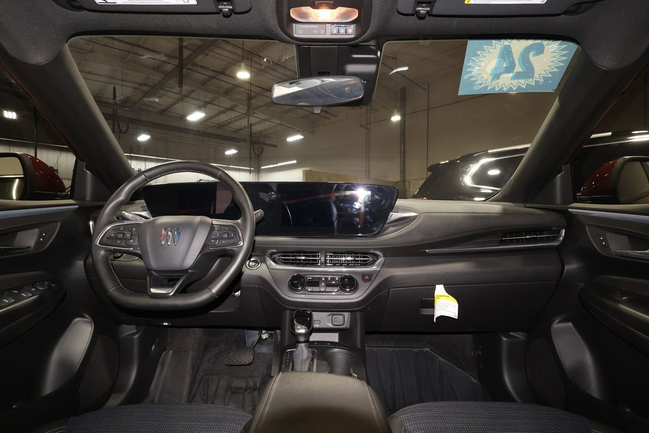 Certified 2024 Buick Envista Preferred w/ Convenience I Package image 28