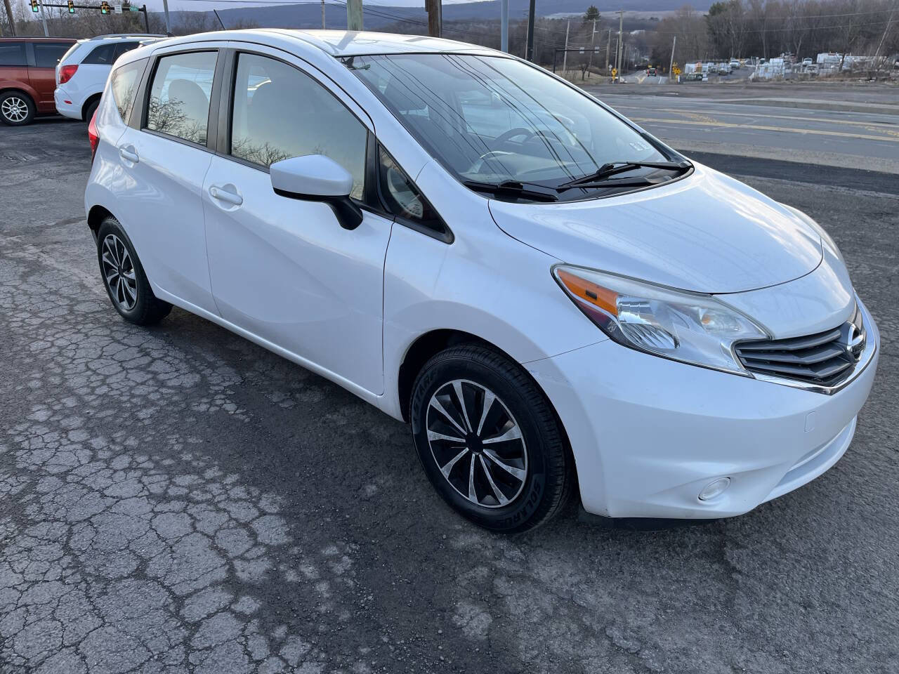 Used 2016 Nissan Versa Note SV image 6