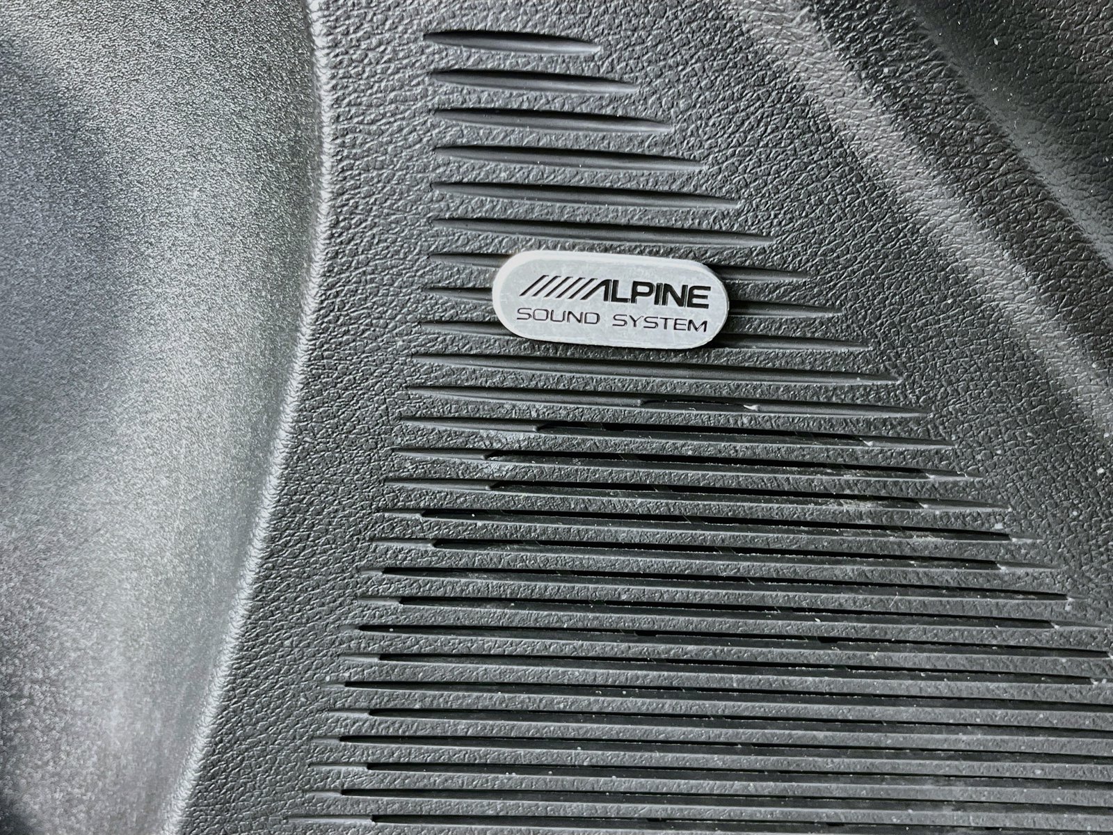 Used 2023 Dodge Challenger SXT RWD image 23