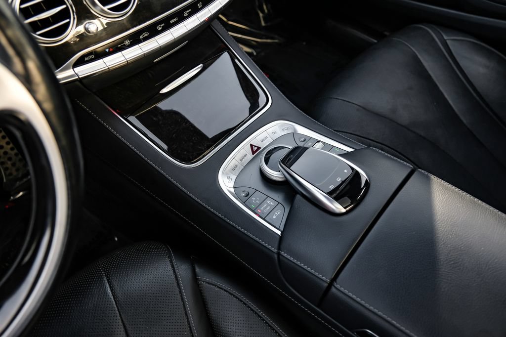 Used 2016 Mercedes-Benz S 550 Sedan image 20