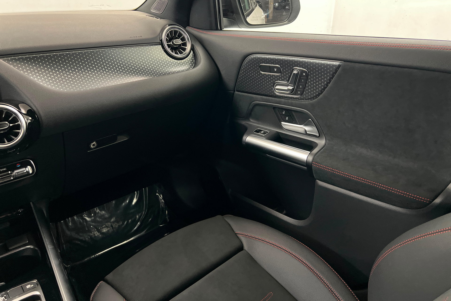 New 2026 Mercedes-Benz GLA 250 4MATIC image 10