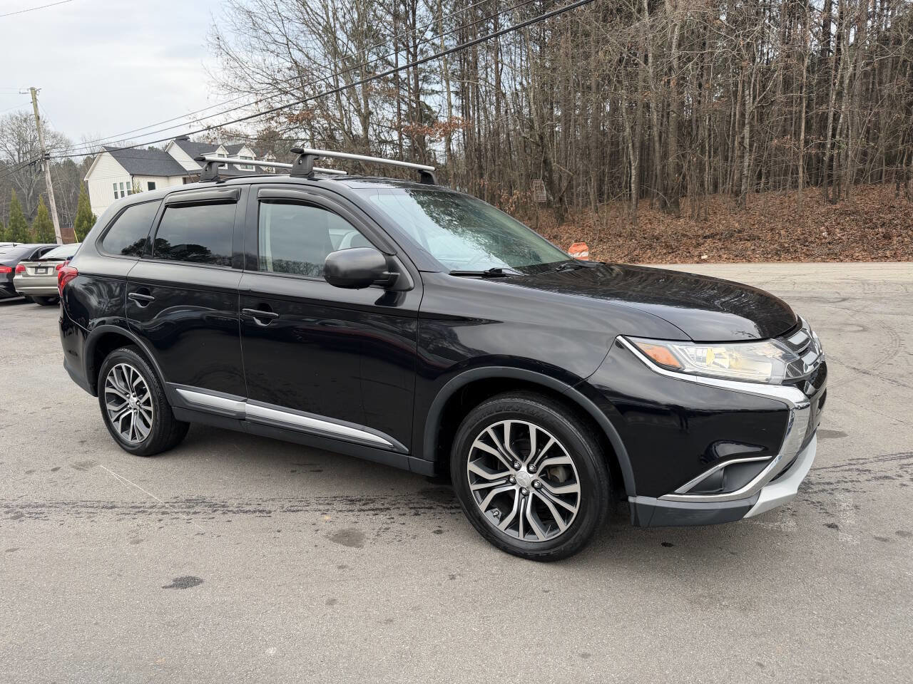 Used 2016 Mitsubishi Outlander SEL image 3