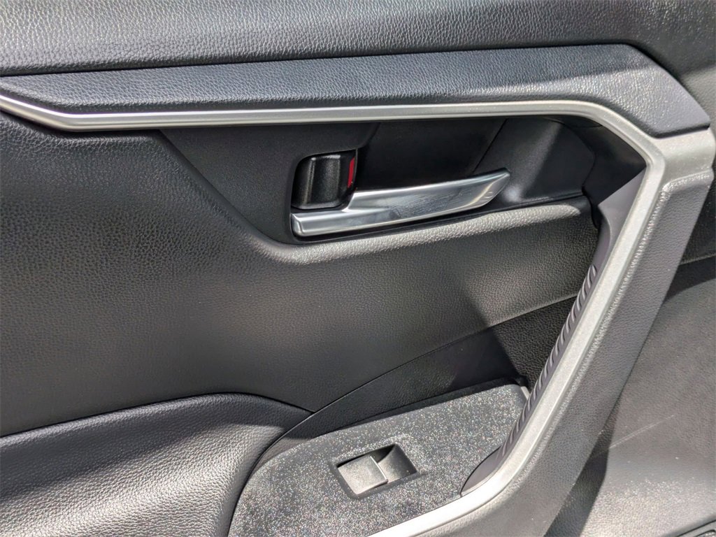 Used 2024 Toyota RAV4 XLE image 26