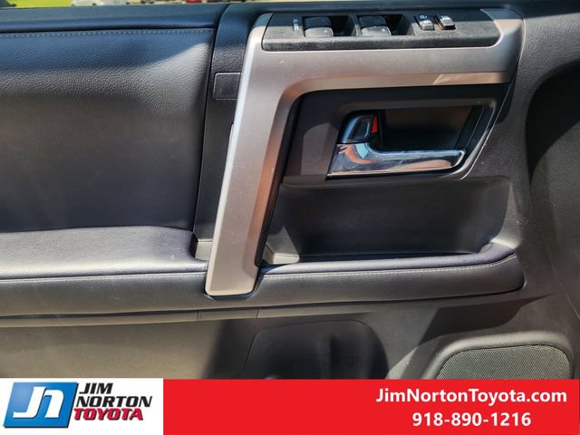 Used 2023 Toyota 4Runner SR5 Premium w/ Moonroof Package RWD image 24