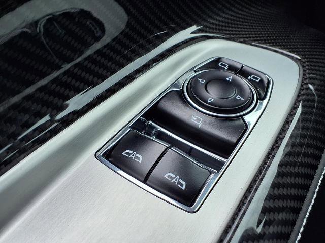Used 2024 Chevrolet Corvette Z06 RWD image 16