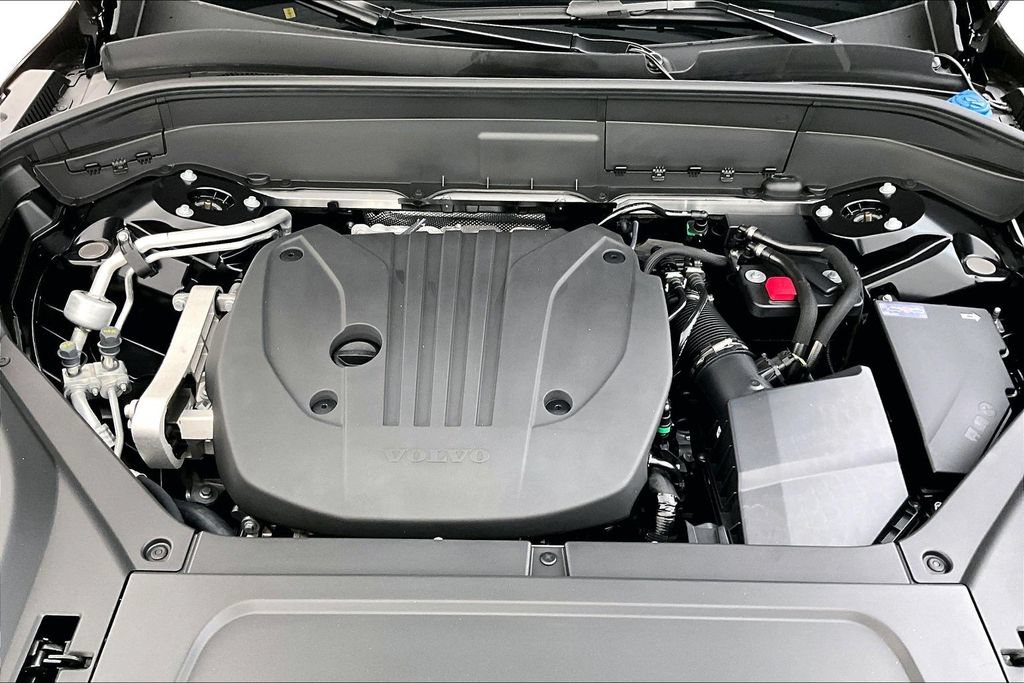 New 2026 Volvo XC90 B5 Plus AWD/4WD image 29