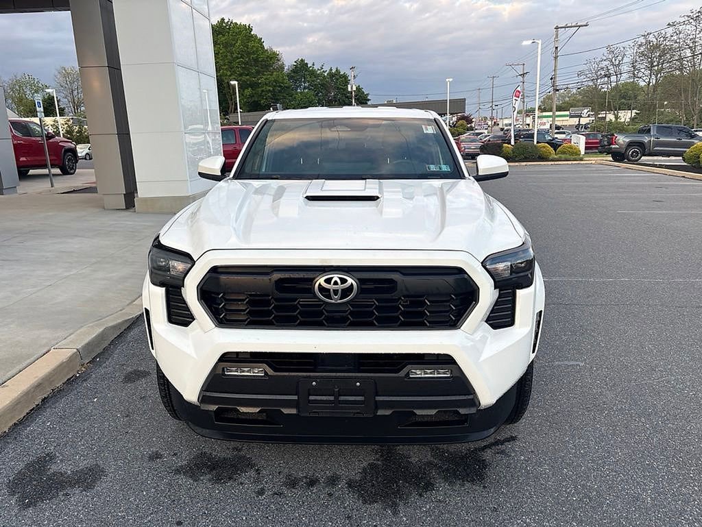 Certified 2024 Toyota Tacoma TRD Sport AWD/4WD image 2