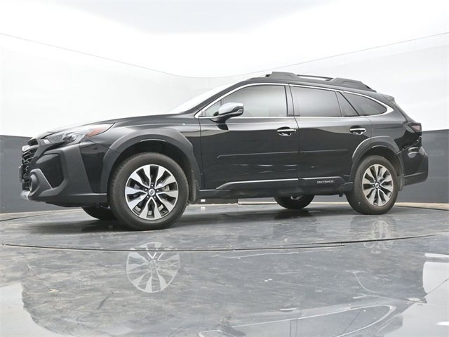 Used 2024 Subaru Outback Touring image 38