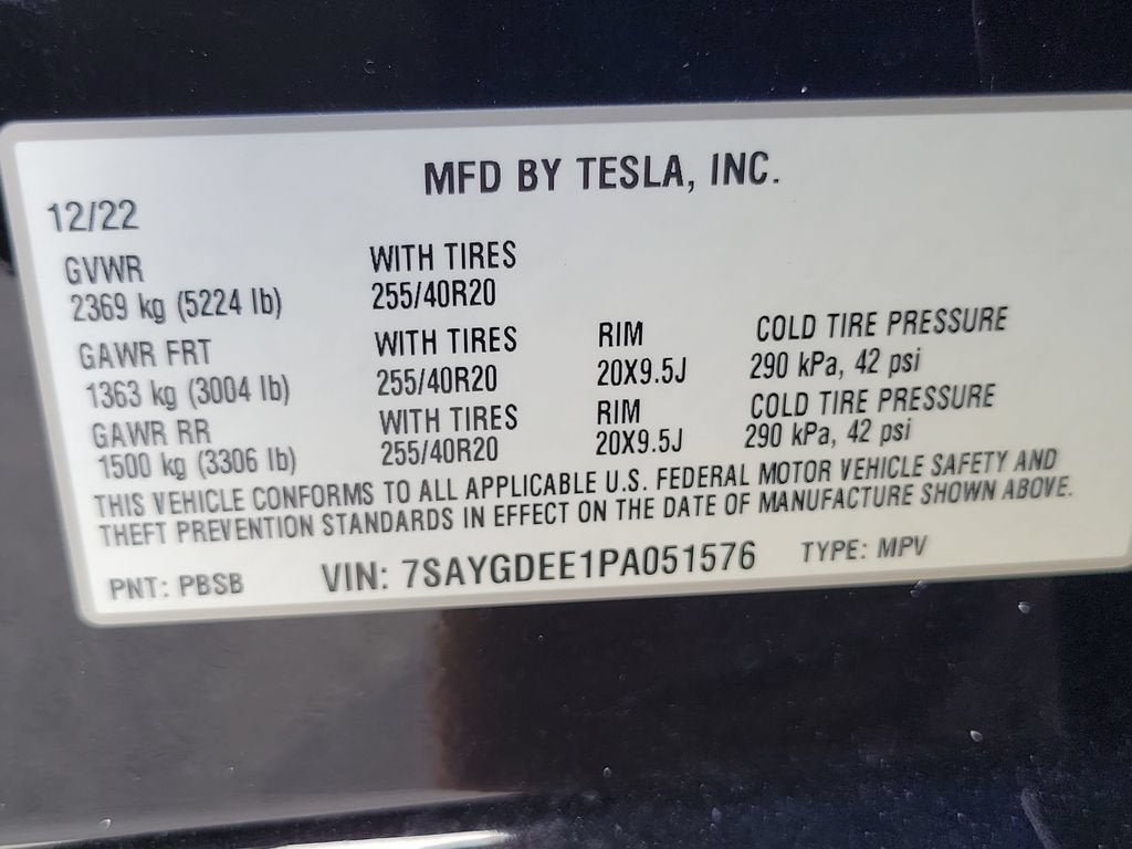 Used 2023 Tesla Model Y Long Range AWD/4WD image 31