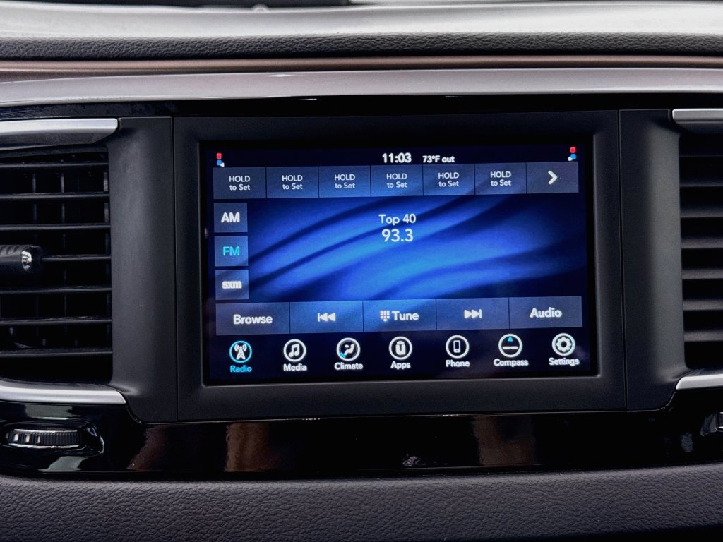 Used 2021 Chrysler Voyager Lxi FWD image 14
