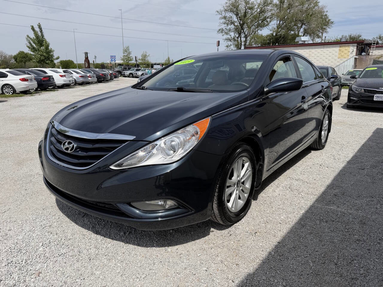 Used 2013 Hyundai Sonata GLS w/ Popular Equipment Pkg FWD image 3