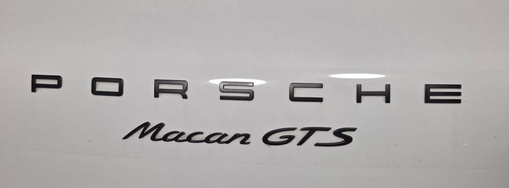 Used 2018 Porsche Macan GTS AWD/4WD image 29