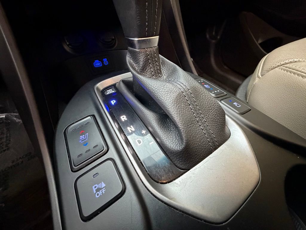 Used 2017 Hyundai Santa Fe Sport image 25