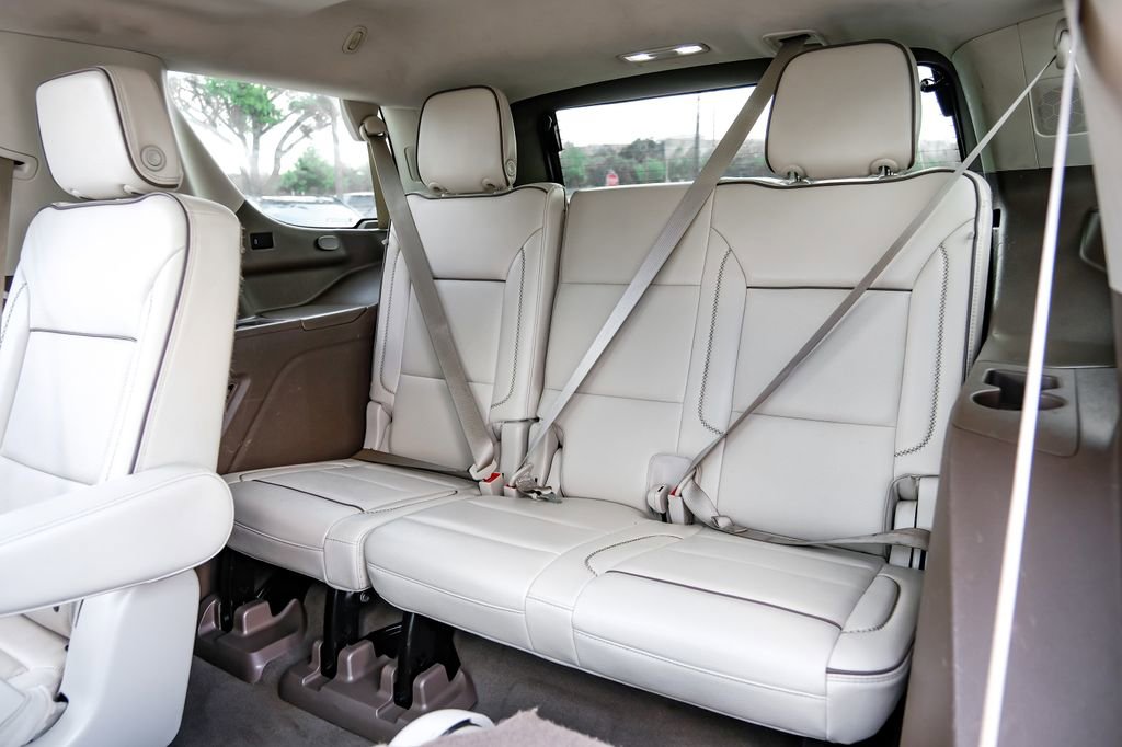 Used 2022 GMC Yukon Denali AWD/4WD image 47